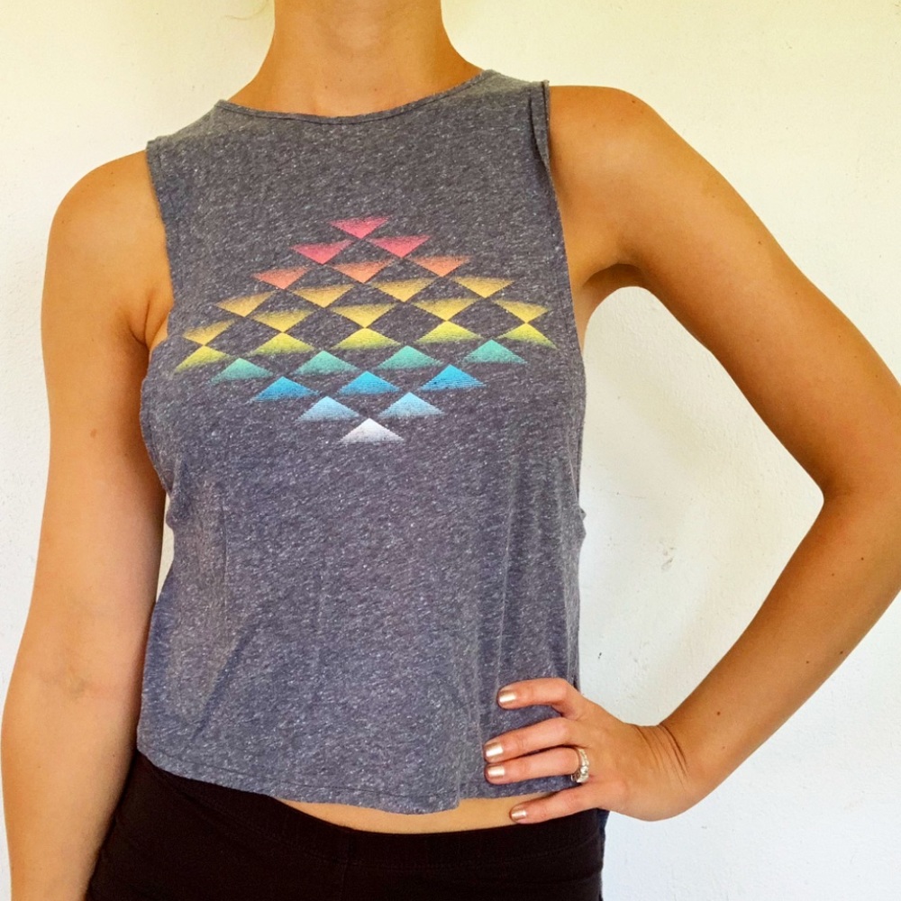 Vintage Delia*s geometric print muscle tank size XS